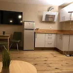 1 キッツビュール